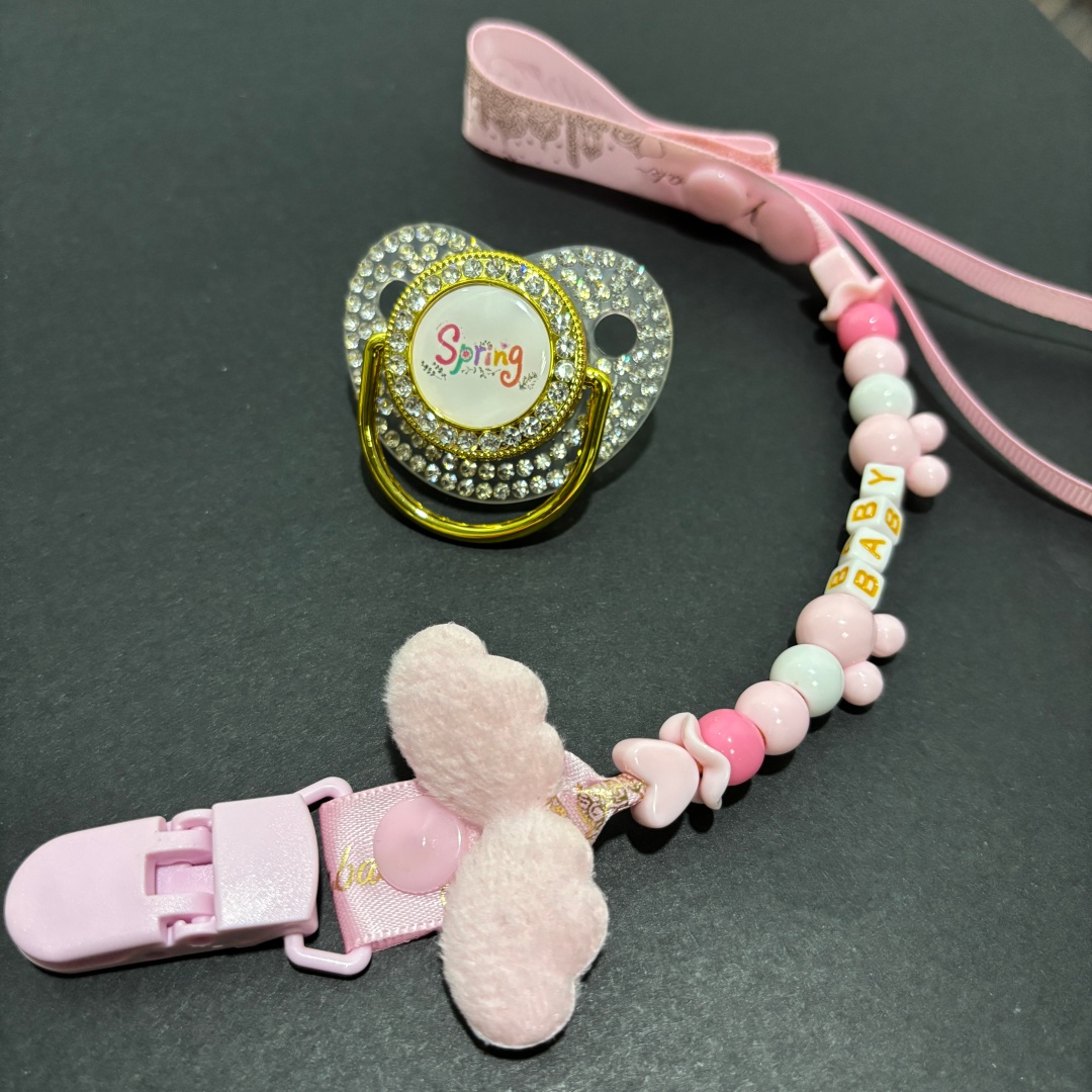 Baby Products Toys - จุกหลอกซิลิโคนลายการ์ตูนน่ารักสำหรับทารกแรกเกิด ช่วยให้สงบและสบาย ของเล่นกัดฟันและกัดเล่น สินค้าขายดีสำหรับเด็กทารก ทั้งเด็กผู้หญิงและเด็กผู้ชาย